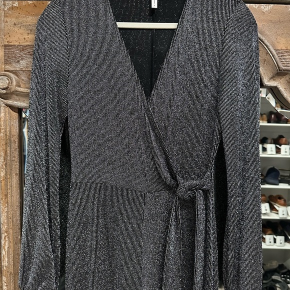 BCBG Jumpsuit with Stretch/ Worn once - Picture 6 of 10